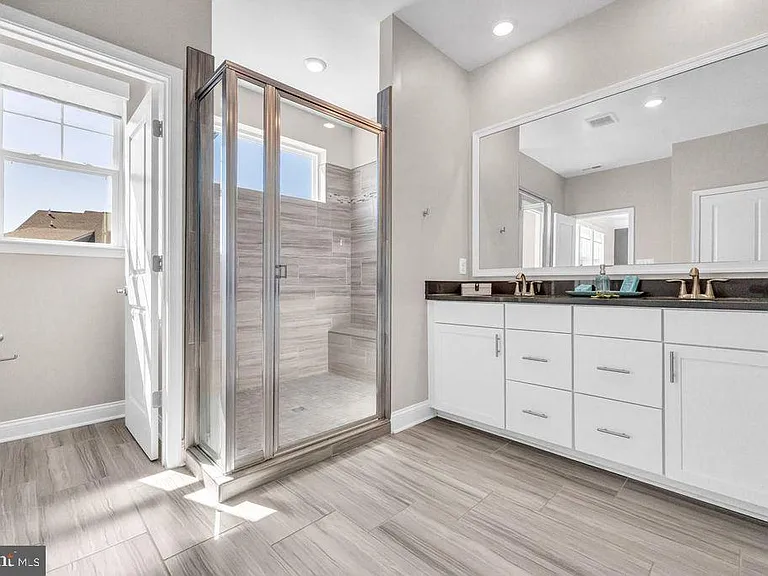 31321 Olney Way — Photo 26