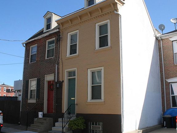 2nd image of 1123 E Hewson St