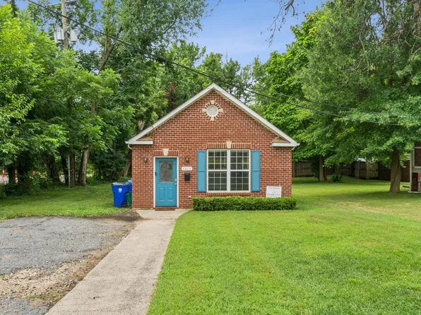 4813 Calvert Rd, College Park, MD 20740