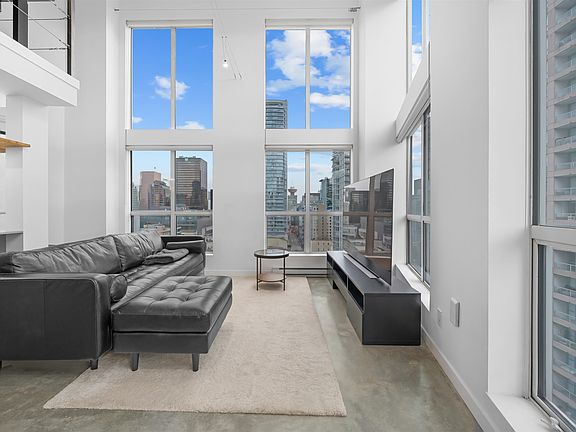2nd image of 933 Seymour St #1012
