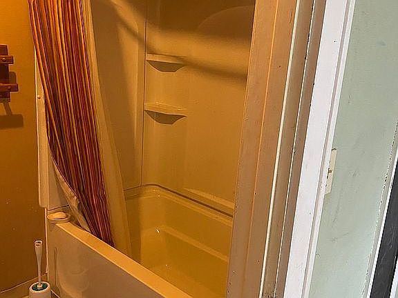Main floor bathroom 
