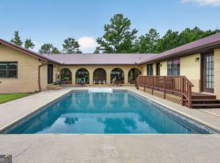526 San Pablo Ln, Waycross, GA 31503