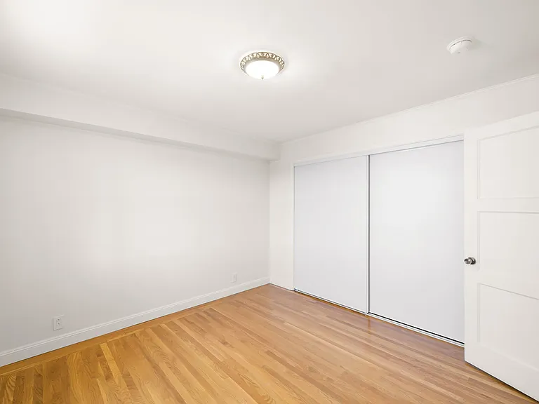 4441 Balboa St #2 — Photo 26