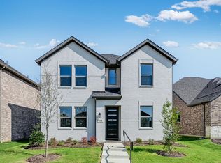 105 N Sky Dr, Celina, TX 75009