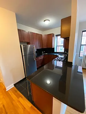 Rented by Mdays Realty | media 44