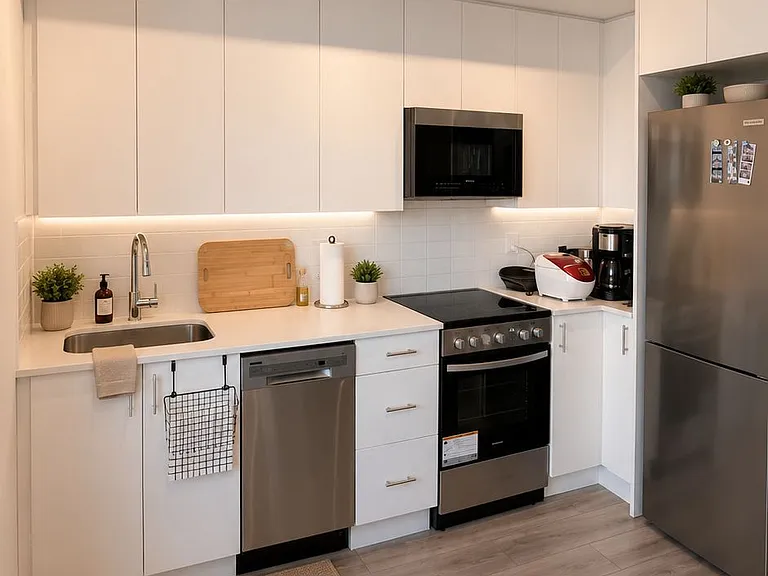 15 Ellerslie Ave #3003 — Photo 4