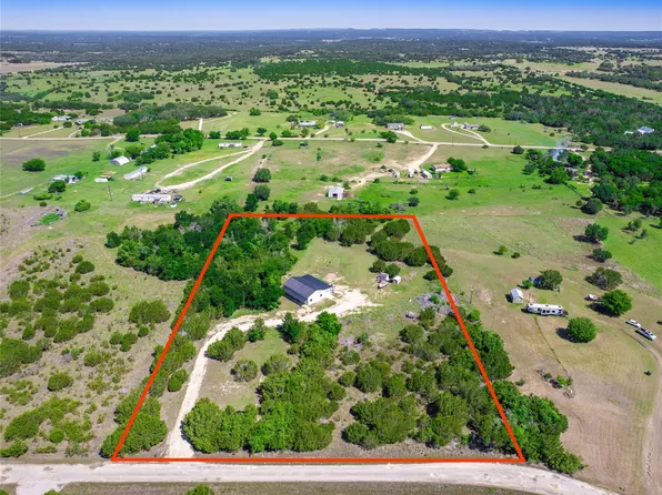 411 Avila Ln, Briggs, TX 78608