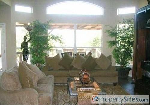 5th image of 3310 Navasota Cir