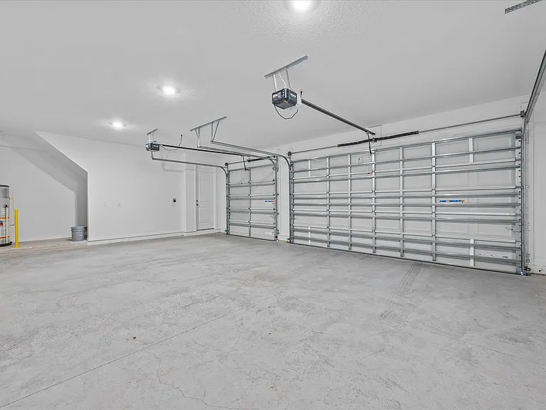 2966 Scout St — Photo 27
