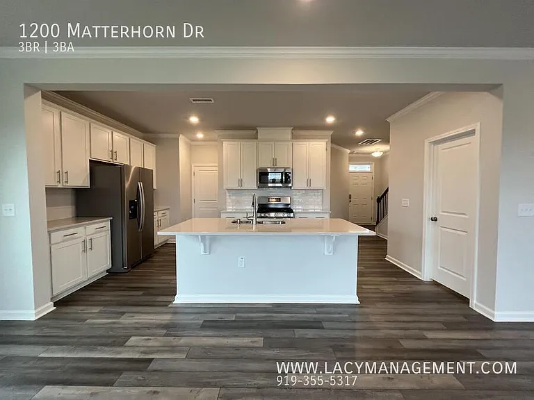 1200 Matterhorn Dr — Photo 5