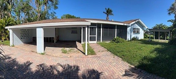 3rd image of 420 Cross St