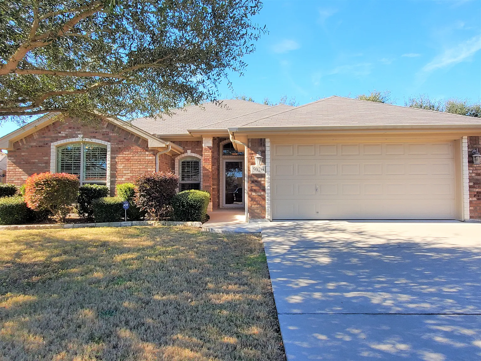 4 bed, 1776 sqft, $1,800 — Photo 1