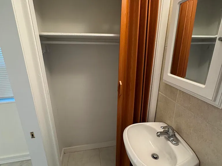 1604 Cherry St #1608 — Photo 8