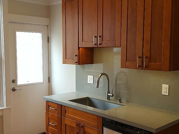 4th image of 521 Natoma St #523