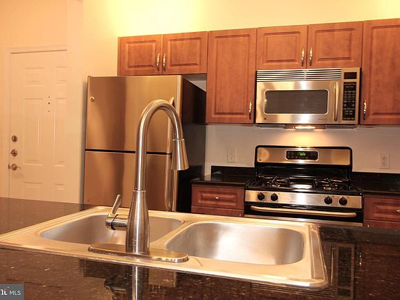 3rd image of 12957 Centre Park Cir APT 101