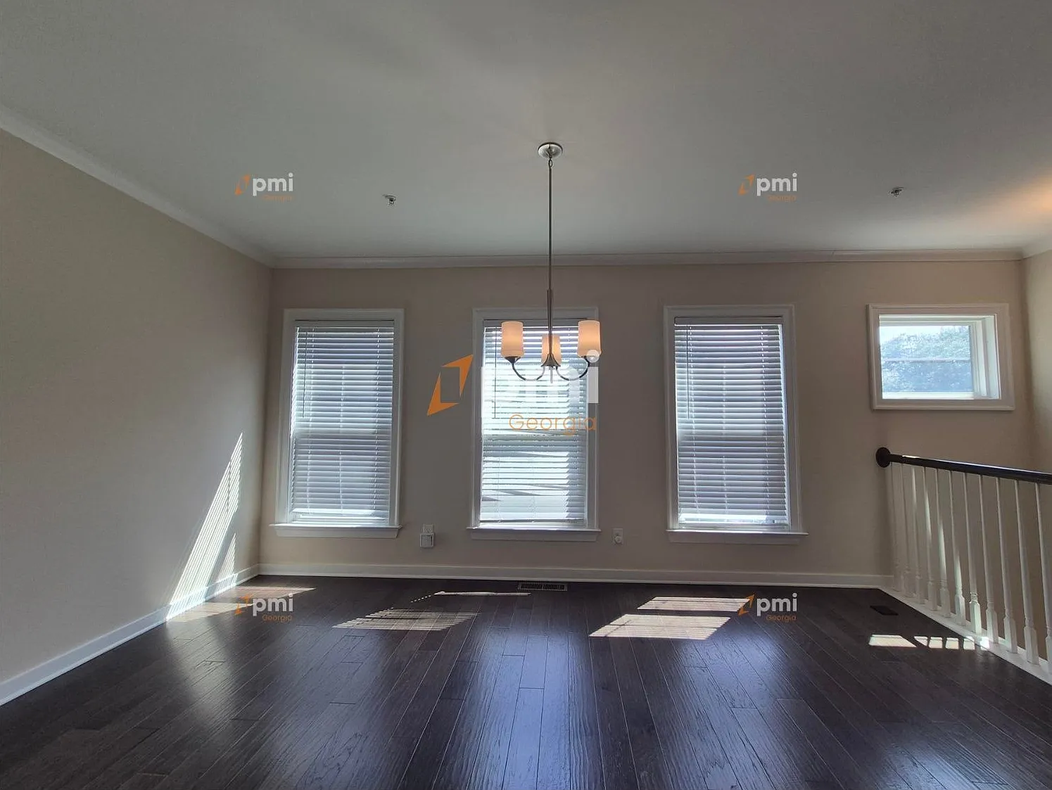 3 bed, 3.5 bath, 2089 sqft, $2,925 — Photo 3