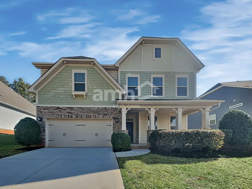 10075 Fox Trotter Ln