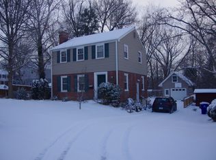 5953 10th Rd N, Arlington, VA 22205