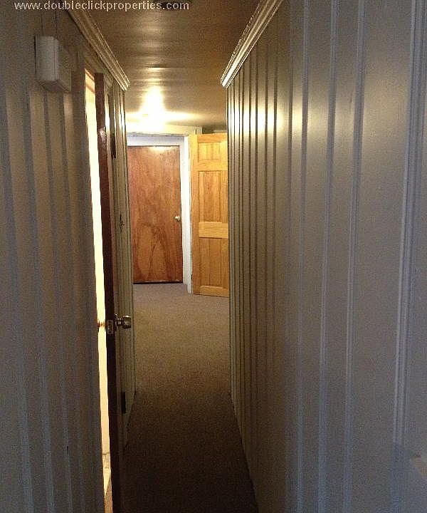2nd image of 99 Clarence St #A