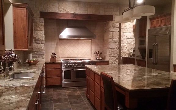 4th image of 374 Vista N