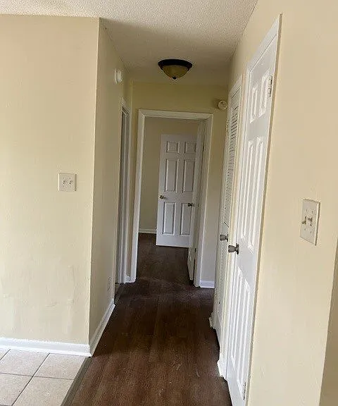 222 Pointe South Dr — Photo 8