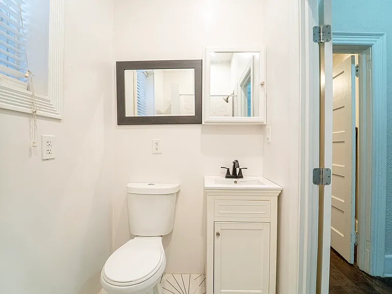 226 S 49th St #1 — Photo 21