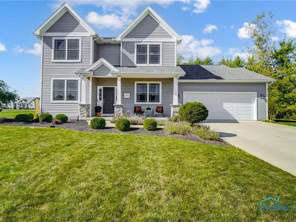 1211 McKinley Pl, Fostoria, OH 44830