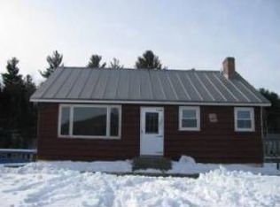 13 1st St, Canaan, NH 03741