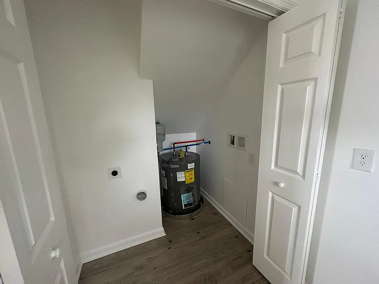 1156 Triple Hill Dr — Photo 9