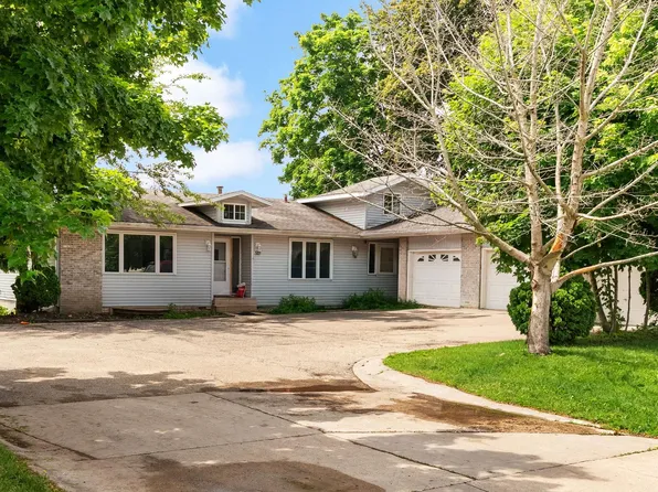 517-519 E Holum St, Deforest, WI 53532