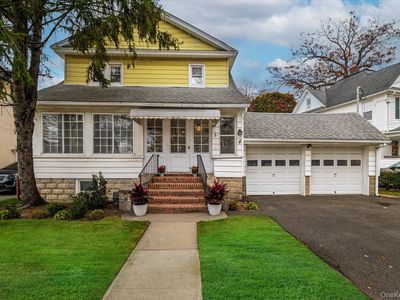 108 Earle Avenue, Lynbrook, NY, 11563