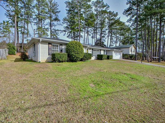 3rd image of 908 Princeton Pl