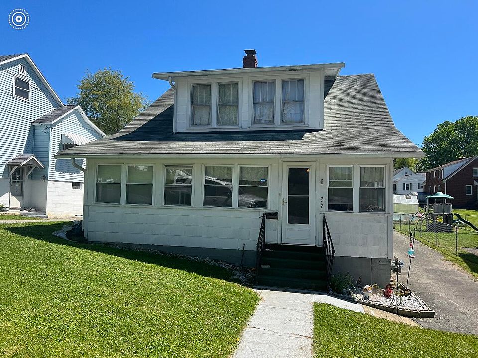 1st image of 217 Jackson Ave