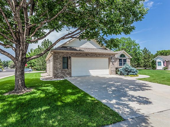 3rd image of 501 Trailwood Cir
