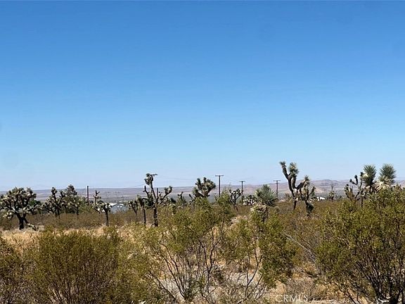 3rd image of 0 Bear Valley Rd