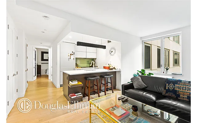 Rented by Douglas Elliman | media 19