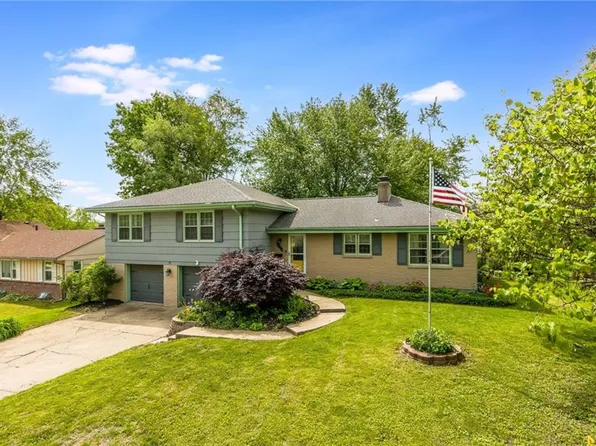 3719 NE 48th St, Kansas City, MO 64119