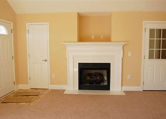 4th image of 129 Linda Kay Ct