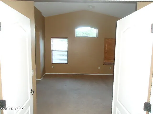 60596 E Flank Strap Dr — Photo 6