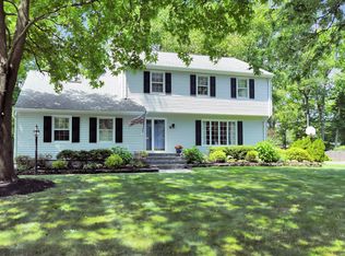 9 Breezy Point Rd, Little Silver, NJ 07739