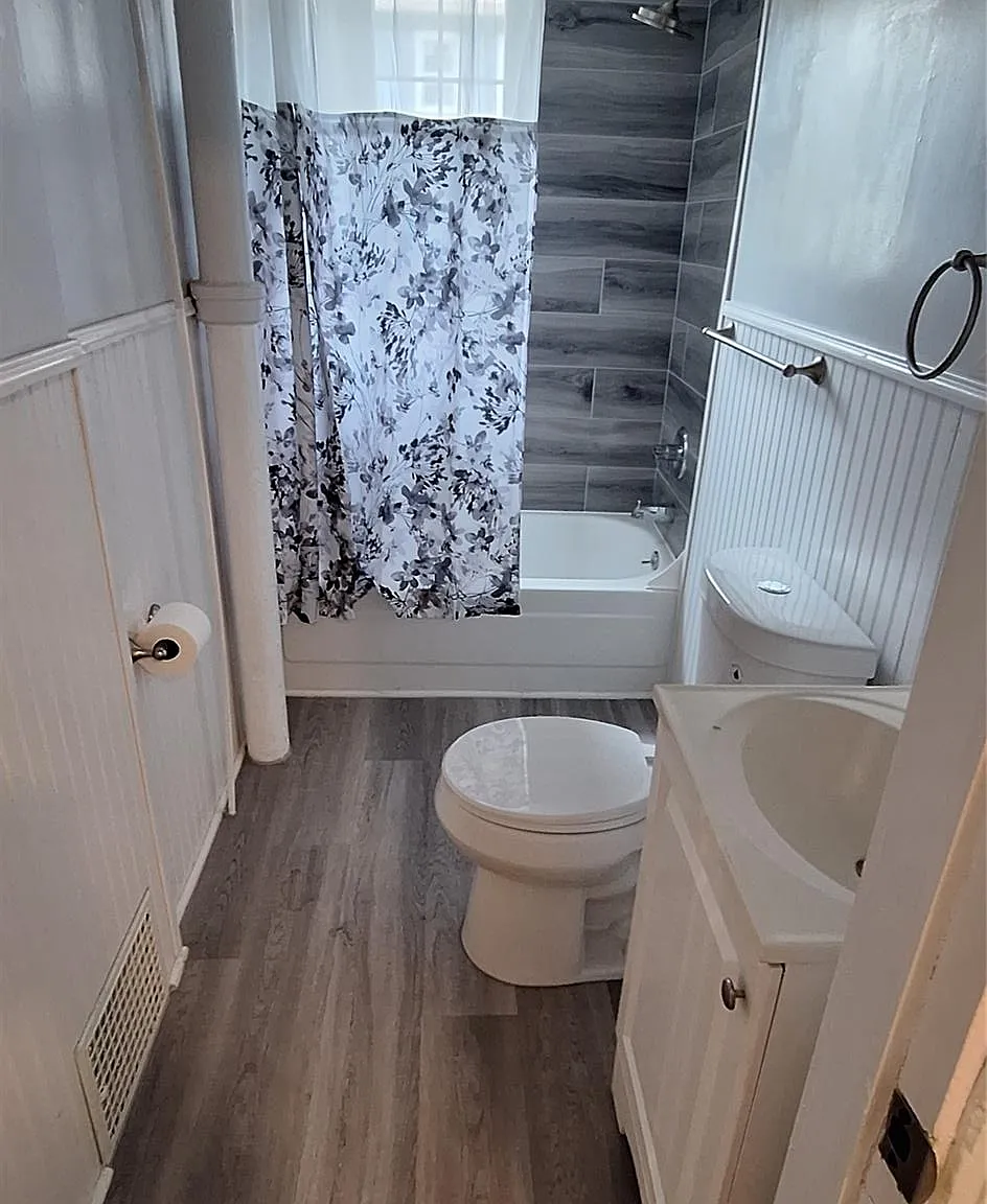 2 bed, 1.0 bath, 1000 sqft, $1,795 — Photo 4