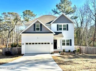 120 Sandhills Cir, Pinehurst, NC 28374