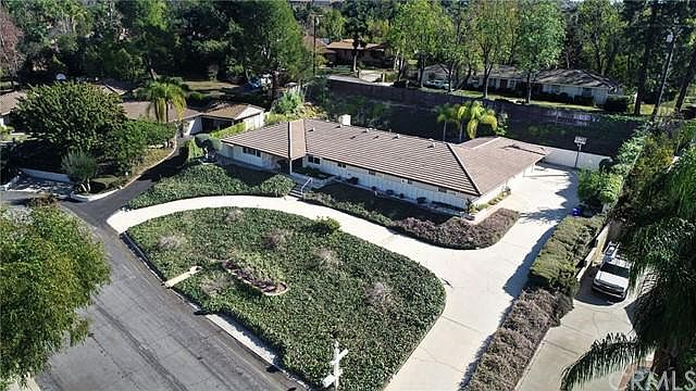 1st image of 21236 E Cloverland Dr