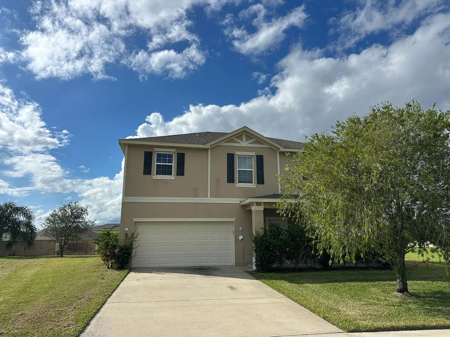 1225 Sangria Circle — Photo 2