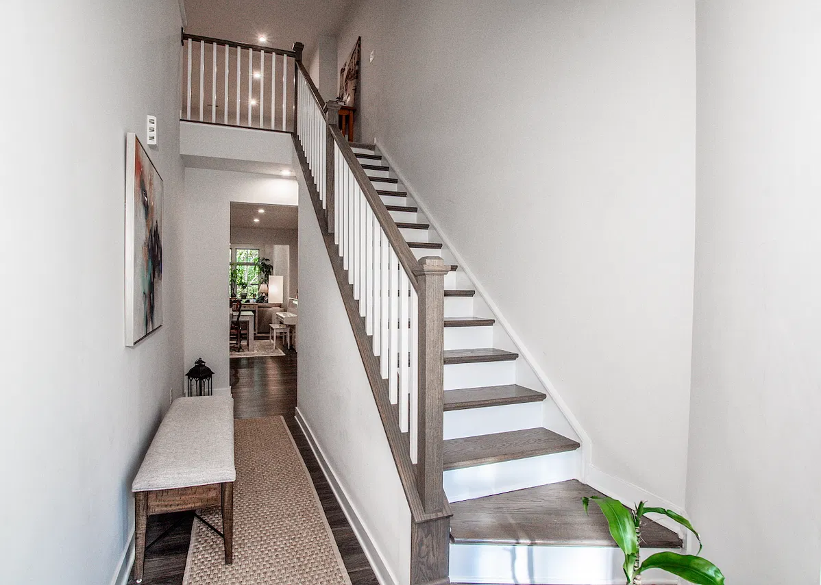 3 bed, 2336 sqft, $2,800 — Photo 3