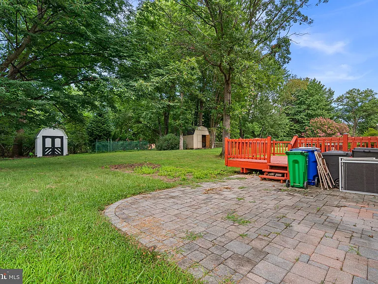 8428 Braddock Way — Photo 40
