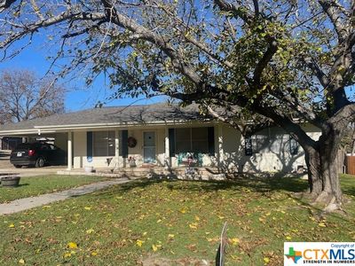 1307 W Avenue A, Lampasas, TX, 76550