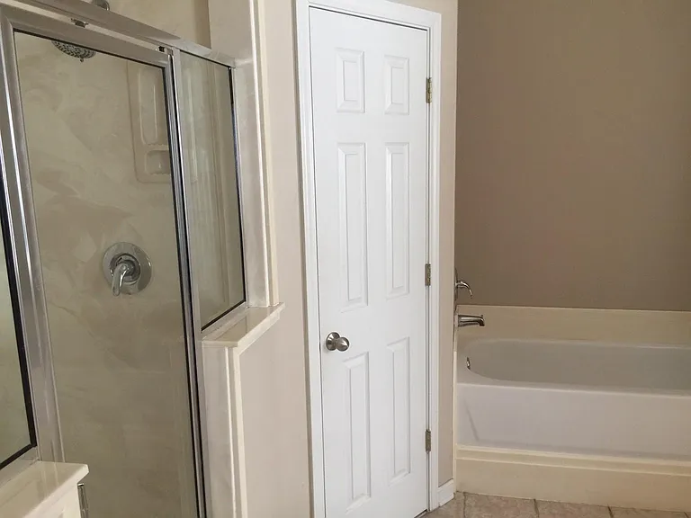 1245 Isle Bay Dr — Photo 6