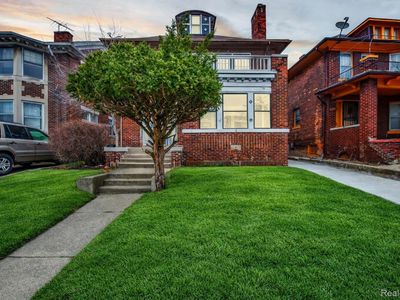 1708 Burlingame St, Detroit, MI, 48206