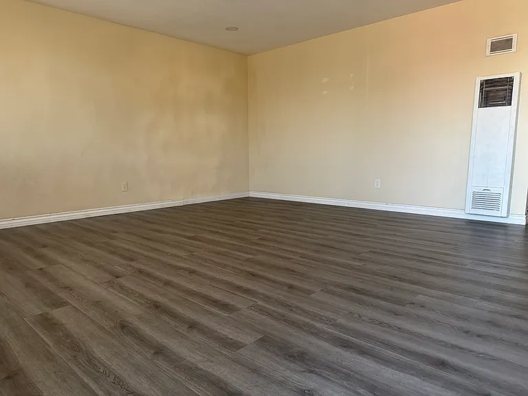 7777 Colwyn Ave — Photo 7